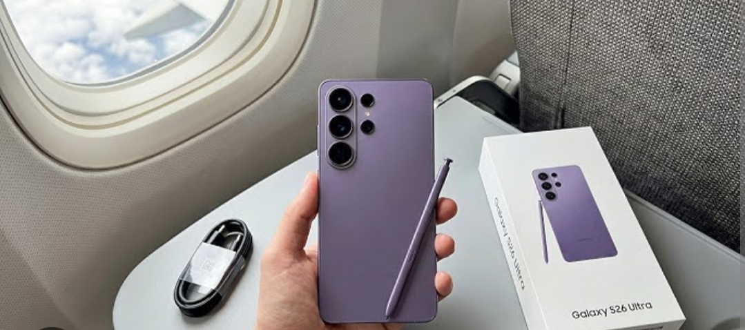 Samsung Galaxy S26+ front display design